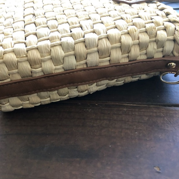 CRAZY FOR THE STRAW AND PLAID BAG - Picture 3 of 5